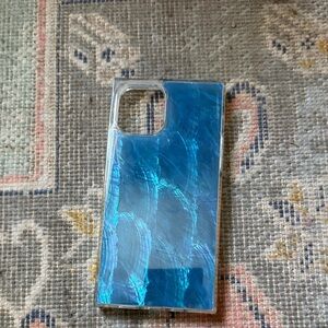 Flaunt iPhone 14 case